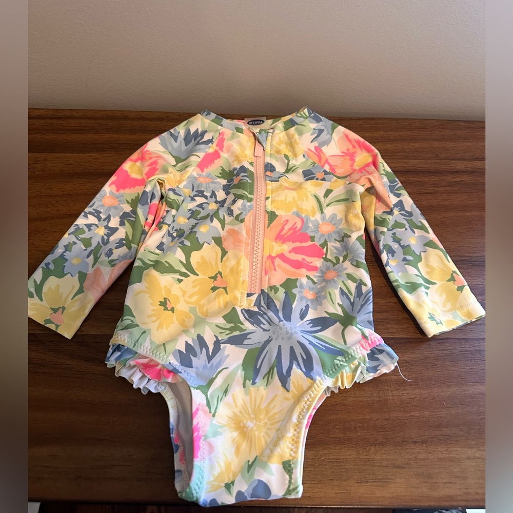 Bathing Suit, Old Navy, 6 - 12 months